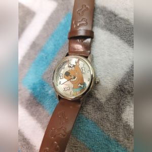 NWOB Scooby-Doo Wrist Watch 2002 Avon Armitron